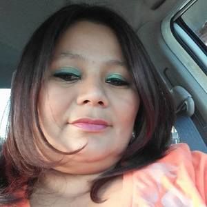 Meet your Posher, Nelly